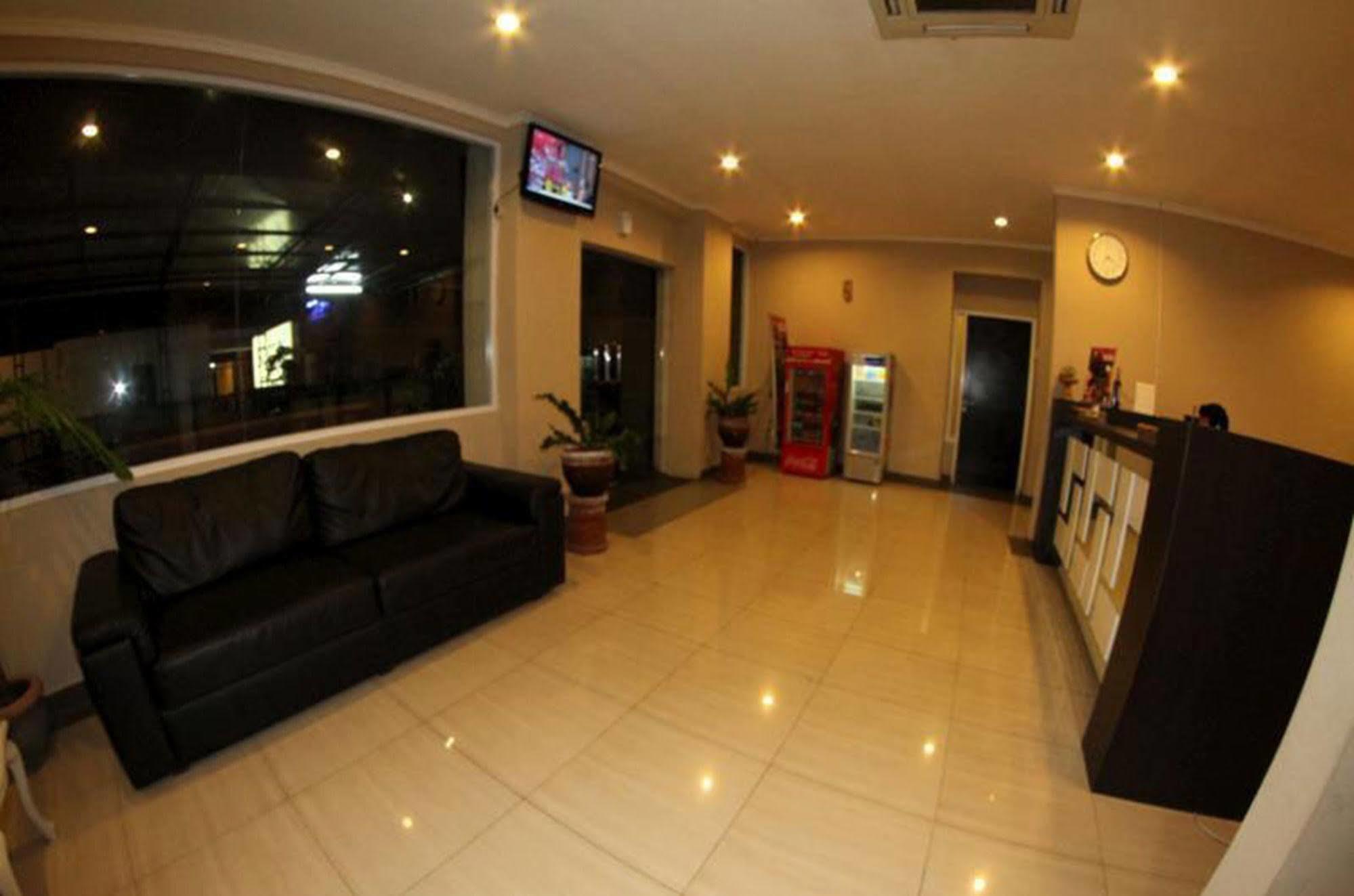Saimai Residence Kuta Lombok Extérieur photo